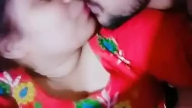 Super horny couple full liplock