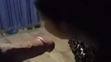 Shy BanglaDeshi Girl Blowjob