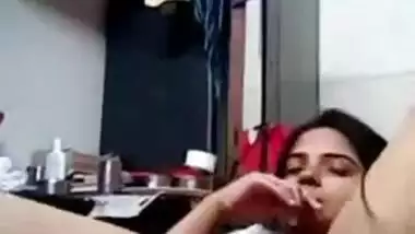 Skinny Desi girl fingers own sweet XXX vagina being alone at home