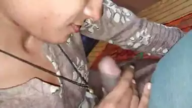 Secretly Recorded Suhagrat – Indian Girl First Time Experience