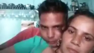 desi aunty boobs exposed by lover