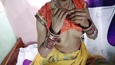Sexy Cute cute Tamil bhabi ko Dever ne raat ko...