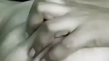 Desi College grl playing with her Huge Boobs