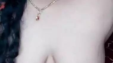 Hotniharika Naked Solo Show