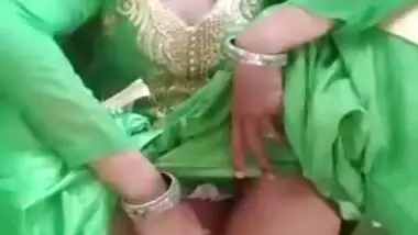 Rajastani aunty pussy show on webcam