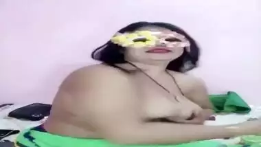 Horny Chubby Bhabhi Super Chat video