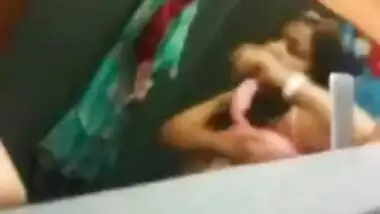 Desi girl filmed with hidden cam at shoppers stop