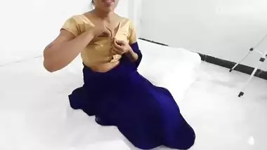 Hot indian bhabhi seducing in room