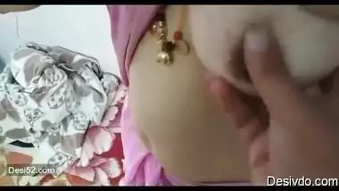 Desi cute pk bhabi show sexy boobs and pussy with devar 2