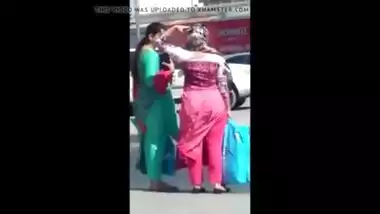 big arse in pakistani salwar