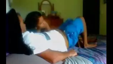 Hindi sex desi porn video of sexy Indian wife Monika