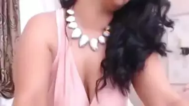 Desi Aunty And Desi Bhabhi - With Amazing Body Has Orgasm