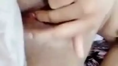 Today Exclusive- Cute Desi Girl Fingerring