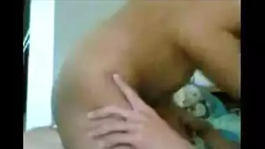Delhi bitch sucks penis and gets screwed in Cowgirl and Doggy position