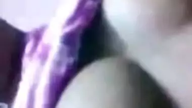 Sexy XXX close-up of dripping Desi pussy spread by lecherous woman