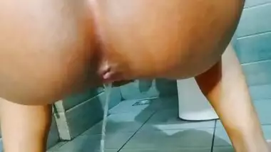 Ever Best XXX Nepali Girl Pissing Video Compilation In Hole Day Bathroom Scene