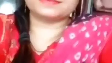 Desi Cute Bhabi On Vc