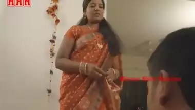 Indian Aunty And Desi Aunty In Funked With Security Boy