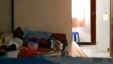Tamil mom dress change spy video