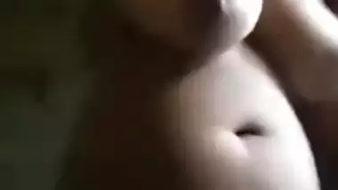 Bodacious Lankan hussy with huge XXX breasts teases her Desi twat