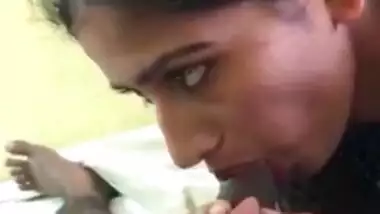 Lewd Desi college girls hawt dick sucking movie