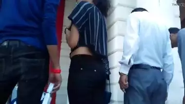 Indian Ass Jeans Gand