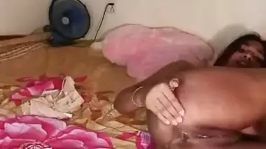 Famous Desi Cpl Blowjob and Fucking video 2