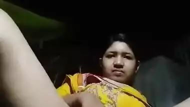 Unsatisfied Village Bhabi Showing And Fingering 2More Updates