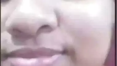 Sexy bhabhi nude breasts showing on video call