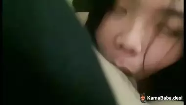 Sexy Kathmandu babe gives a Nepali blowjob to Mumbai guy