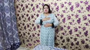 Most Beautiful - Indian Big Boobs Aunty Fingering With Sexy Hindi Voice