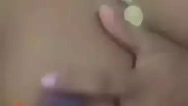 Cute Desi Girl Showing Videos