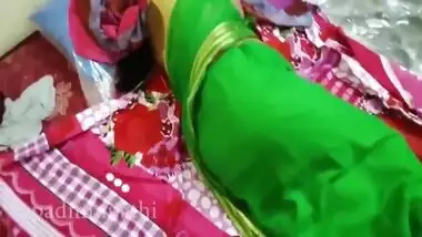 Green Saree Bhabhi