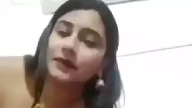 Cheating bhabhi video making for lover viral MMS