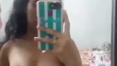 Hairy pussy mallu hot girl standing naked viral MMS