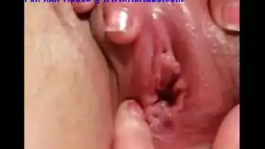 karen pussy wide gaping and pussy fingering closeups