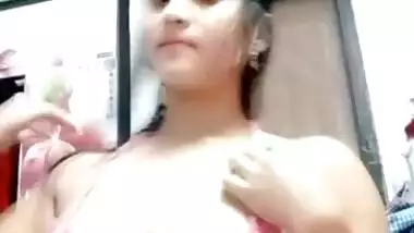 Beautiful married Bhabhi ki chut aur boob show