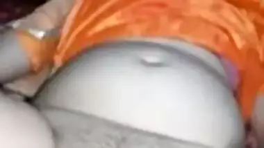 Indian Bhabhi Showing Pussy