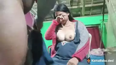 Husband sucks wife’s milky boobs and gets a blowjob in desi sex