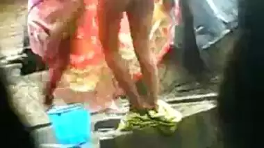 Village Aunty Exposing Ass While Bathing