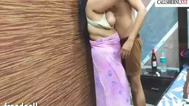 Hotel Me Bhabhi Bula Kar Adbhut Sex Hindi Audio