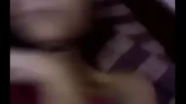 Desi cute shy girl first time making of sex video
