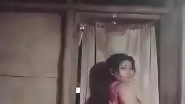 BOudi Showing her Boobs and Pussy