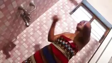 Sexy bhabhi bathing wearing just a towel