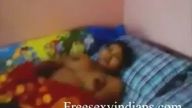 Free Indian Sex Scandal Of Chubby Bhabhi With Lover