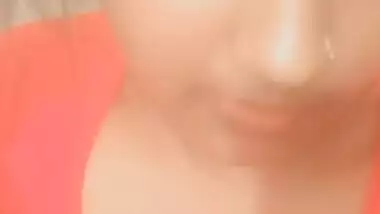 Desi cute college girl boobs show selfie video