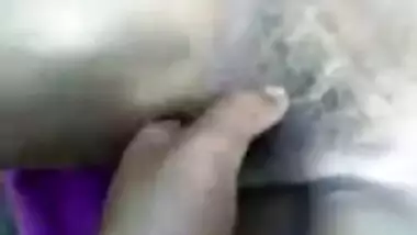 North Indian Aunty giving blowjob to her Customer