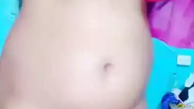 Sexy Desi girl fingering pussy on selfie cam