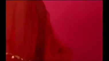 Indian bhabhi uncensored sex scene in Bollywood movie leaked!
